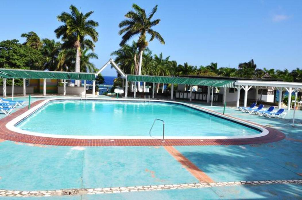 Seacastles By The Beach/Pool Montego Bay Ngoại thất bức ảnh